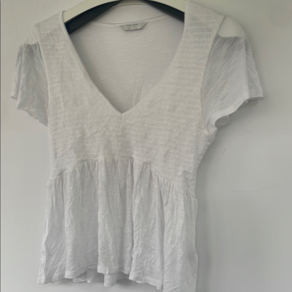 Lucky Brand White Smocked Peplum Short Sleeve Blouse Small - Picture 1 of 14